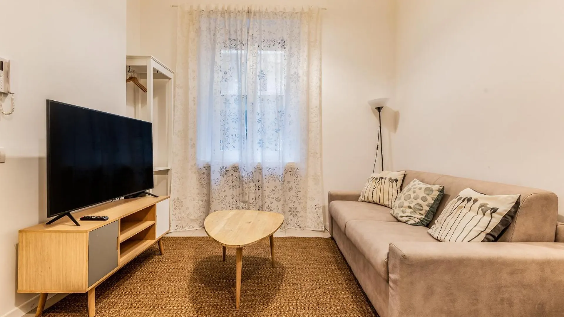 Brand New Milano 5 Pax Wifi Corso Sempione Apartment Italy