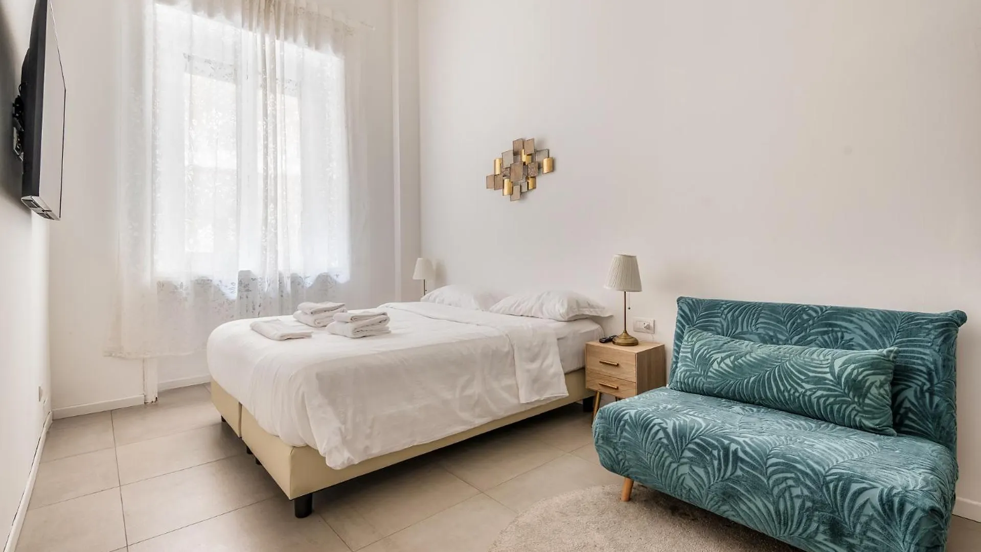 Brand New Milano 5 Pax Wifi Corso Sempione Apartment 0*, Milan Italy